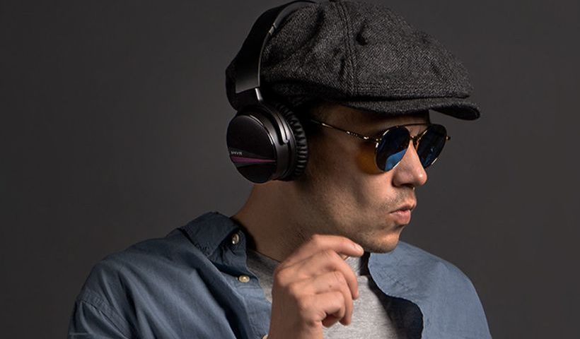 SHIVR Announces Launch of Revolutionary Noise Cancelling 3D Wireless Headphones