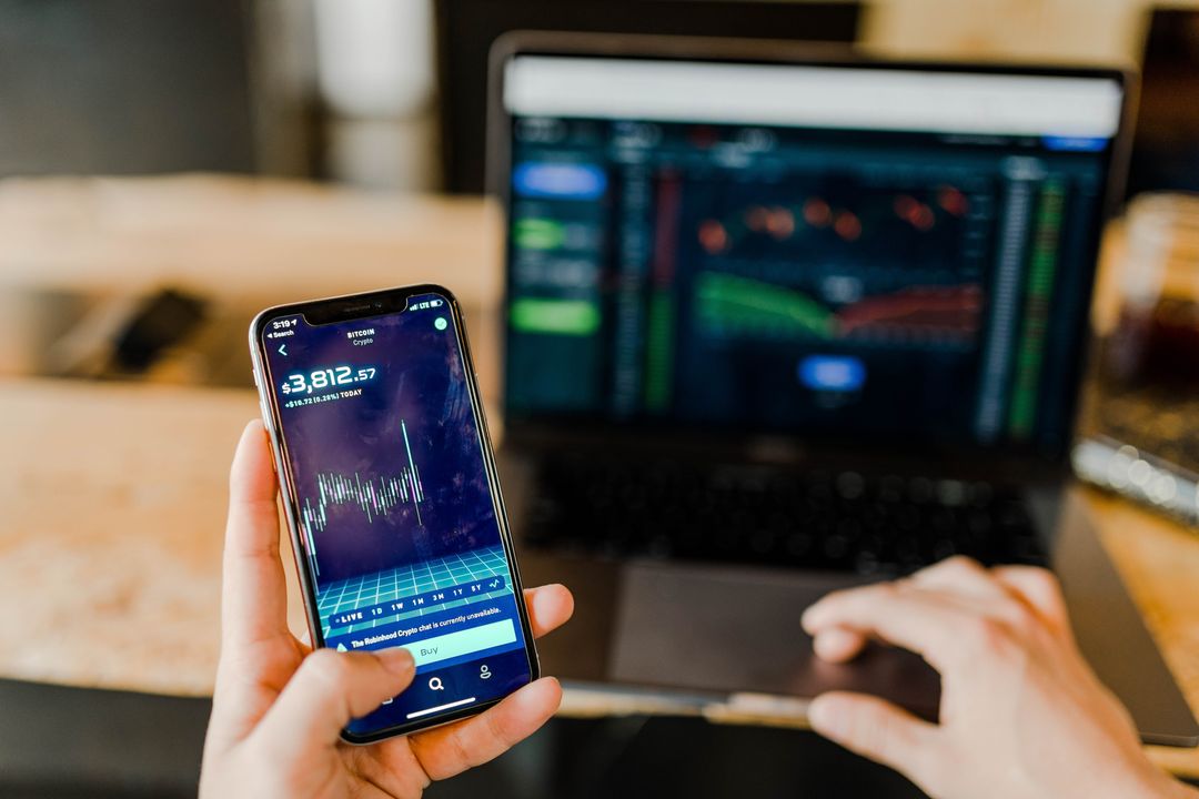 Factors to Consider to Become a Successful Forex Trader in 2020