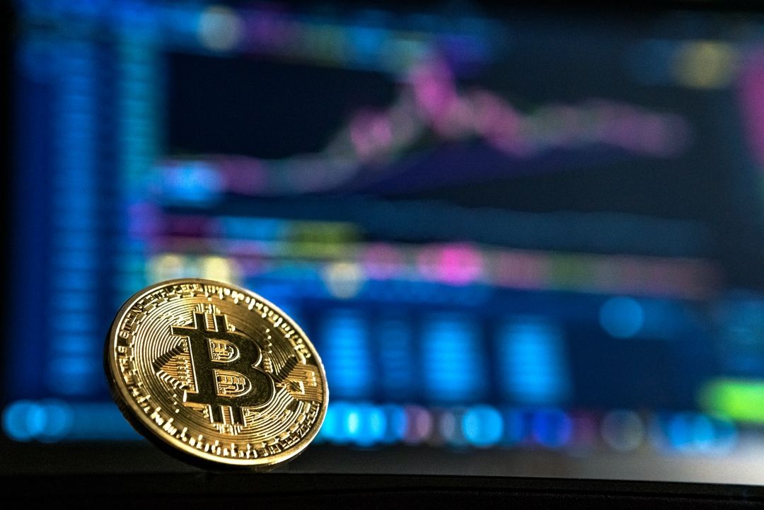 Bitcoin Falls 11.3% to $33,250, Ether Down 16.6%